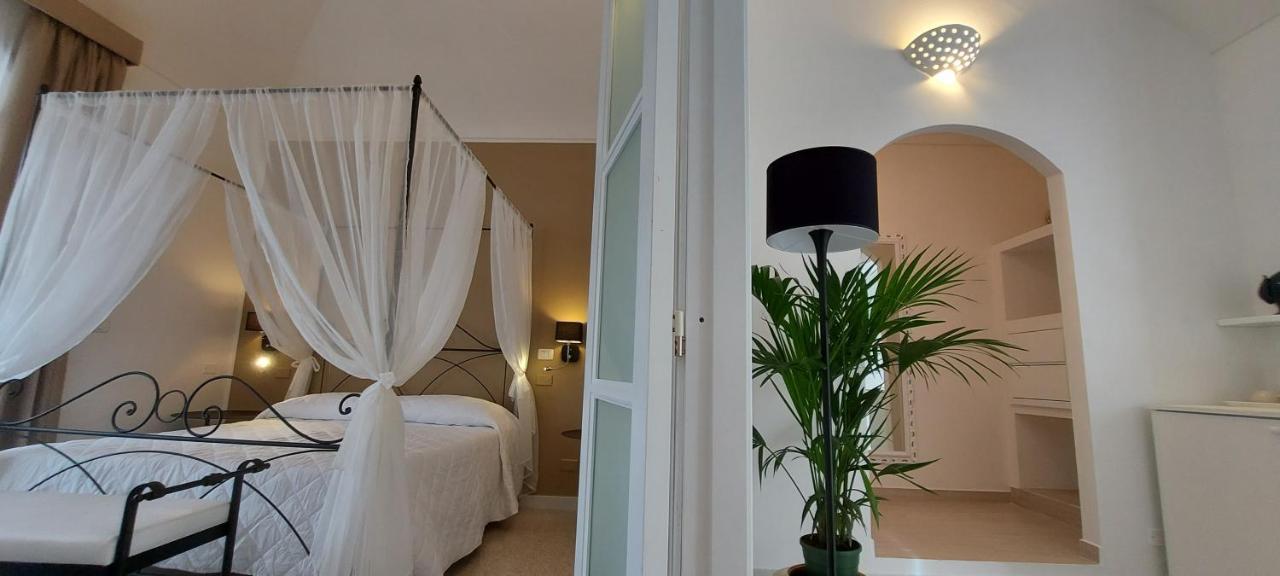La Locanda Della Castellana Adults Only Peschici Δωμάτιο φωτογραφία