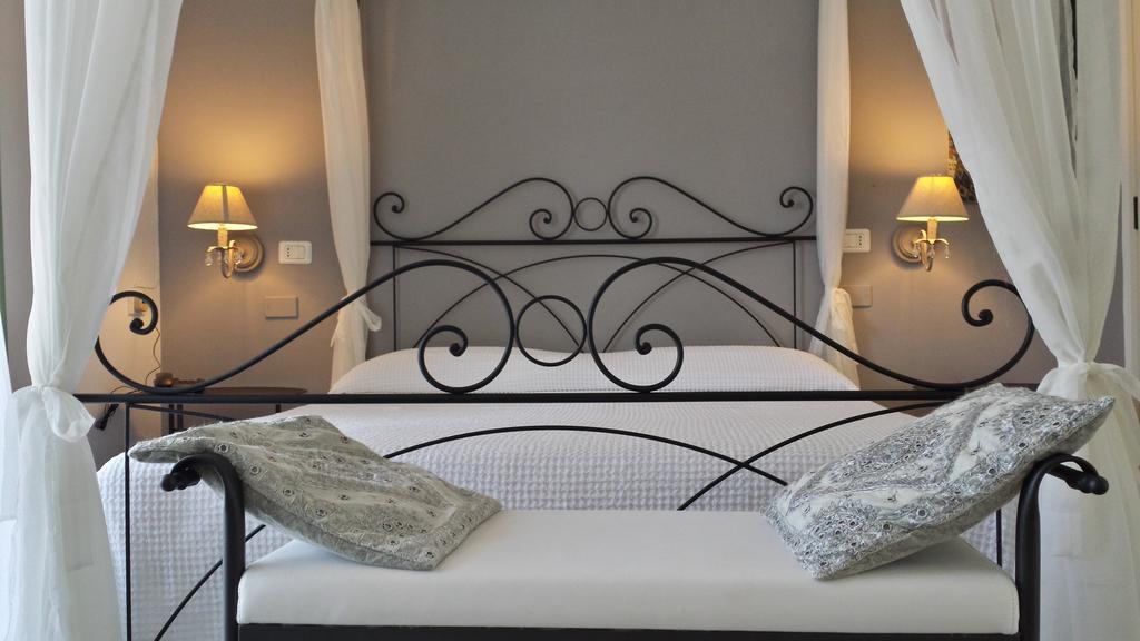 La Locanda Della Castellana Adults Only Peschici Δωμάτιο φωτογραφία